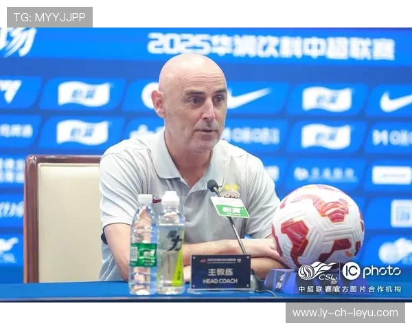 中超球队与外籍教练签约，引进先进理念，中超外国教练